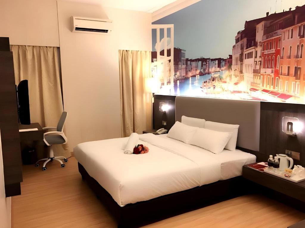 The Landmark Hotel Batu Pahat Exteriör bild