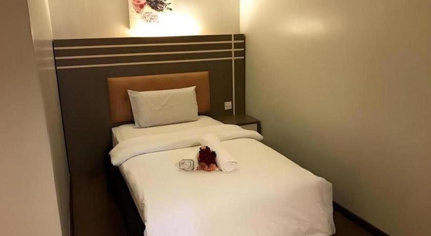 The Landmark Hotel Batu Pahat Exteriör bild
